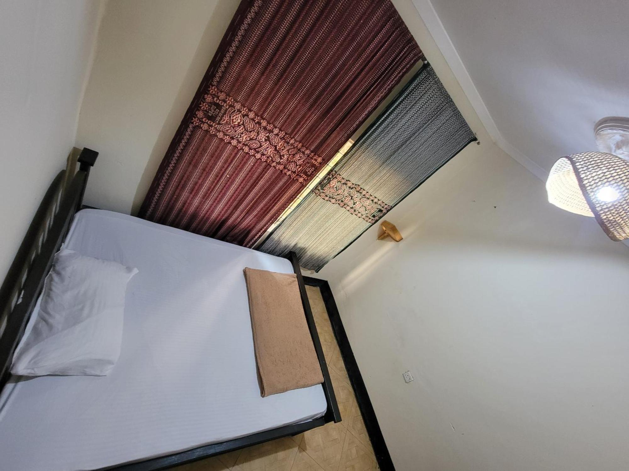 Safari Junction Backpackers Hostel Іринга Екстер'єр фото