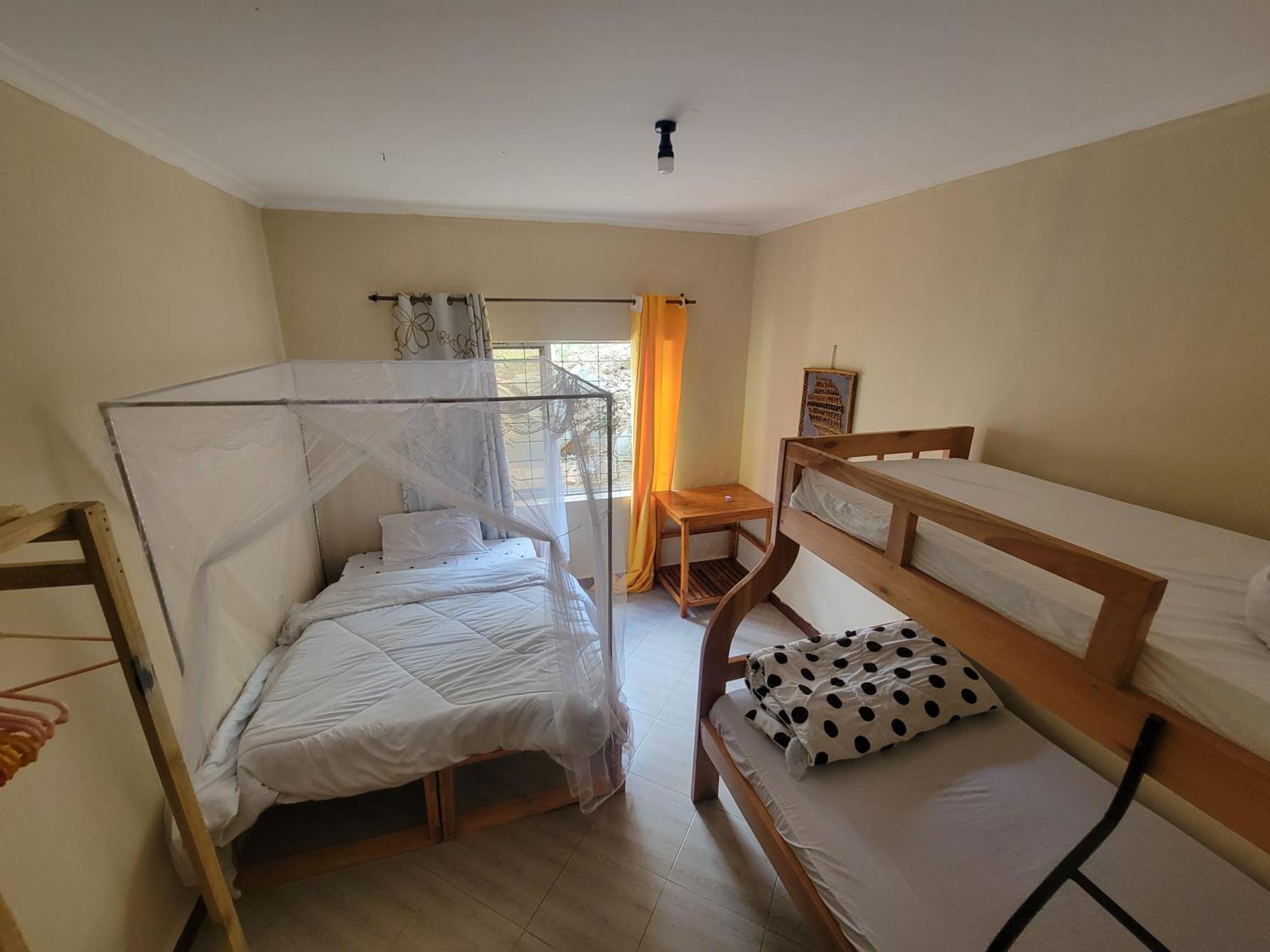 Safari Junction Backpackers Hostel Іринга Екстер'єр фото