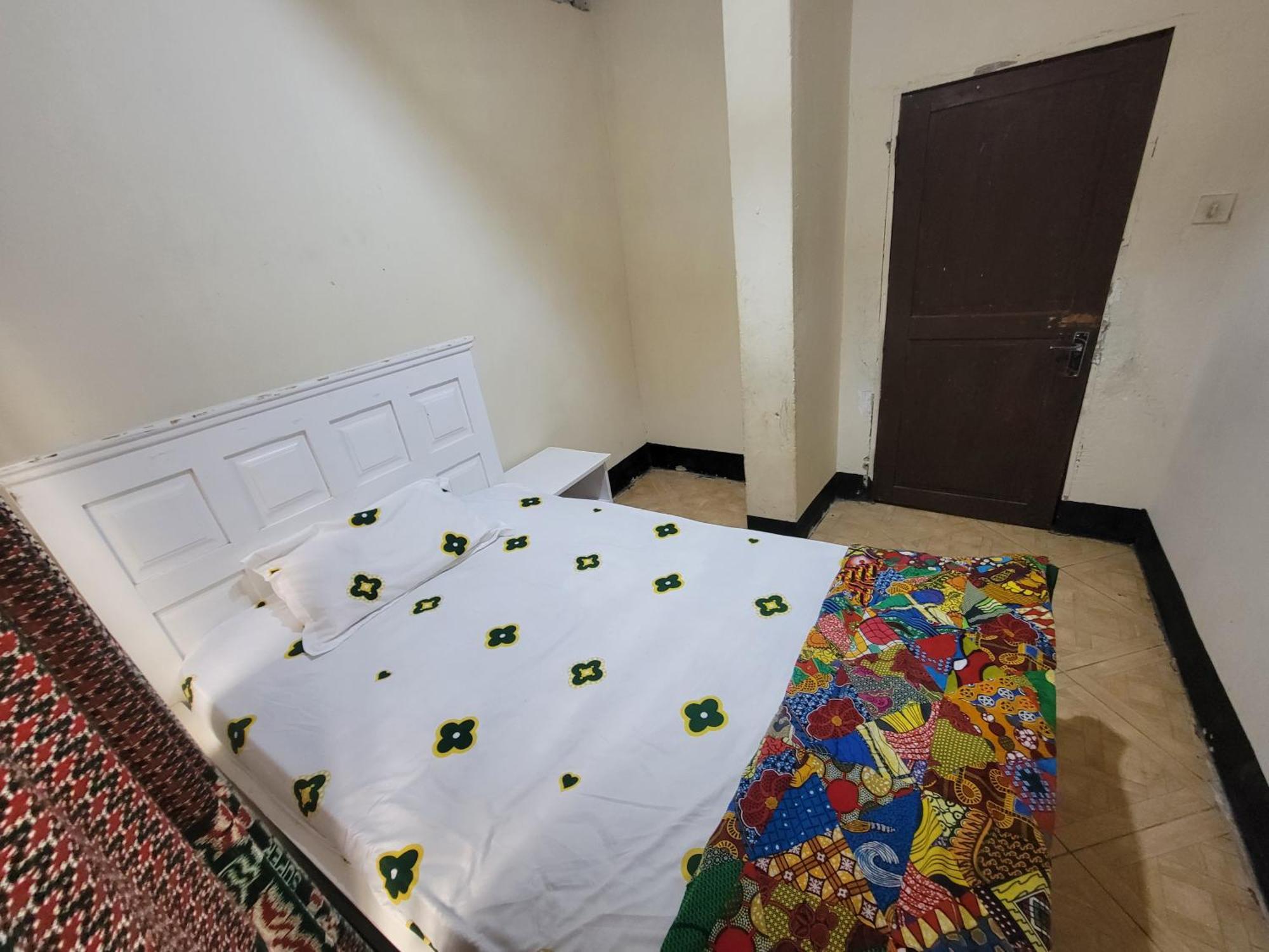 Safari Junction Backpackers Hostel Іринга Екстер'єр фото